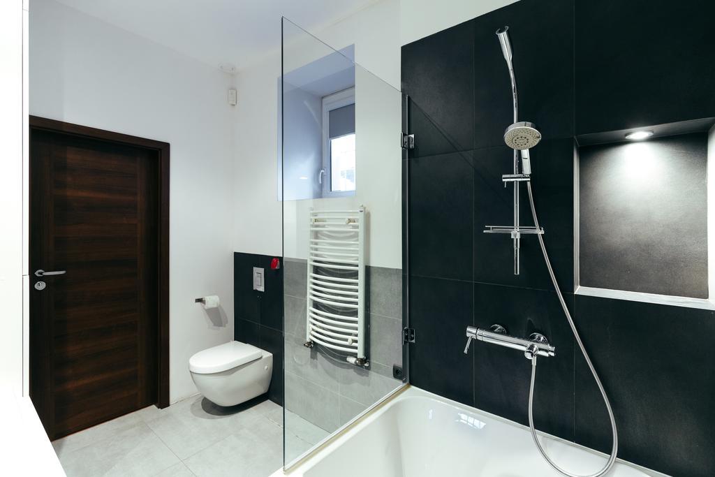 Apartment In The Strict City Centre วูดช์ ภายนอก รูปภาพ